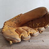 Vintage baseball glove