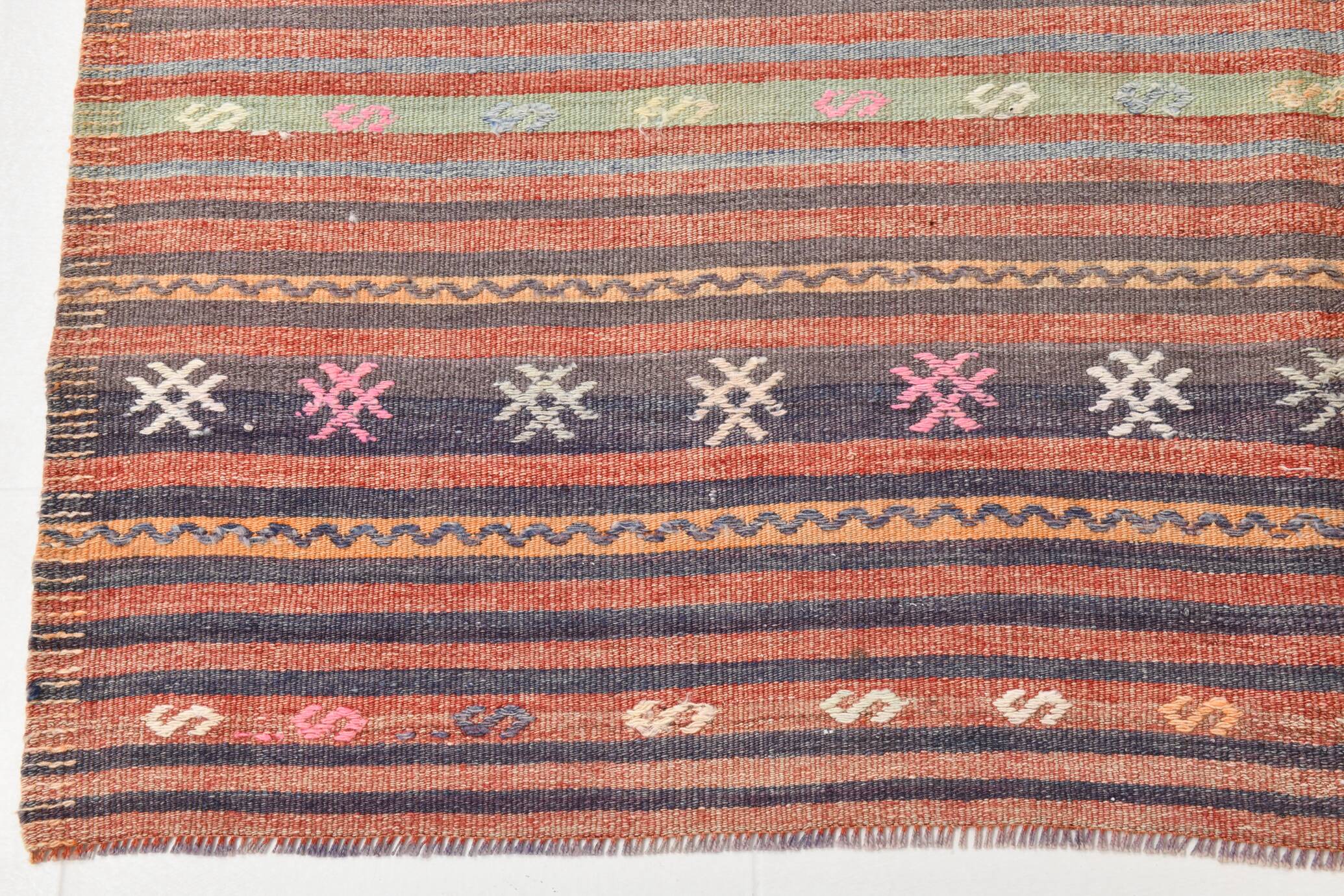 7x5 Red & brown Handmade Wool Kilim Rug,221x156 Cm