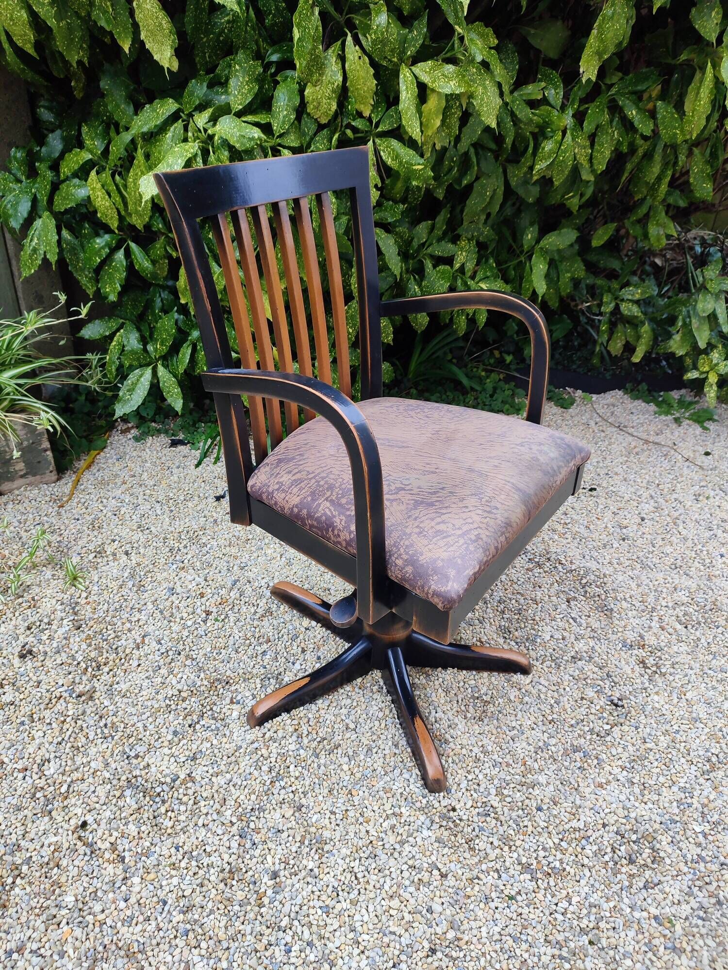 Swivel armchair in solid wood Retro style