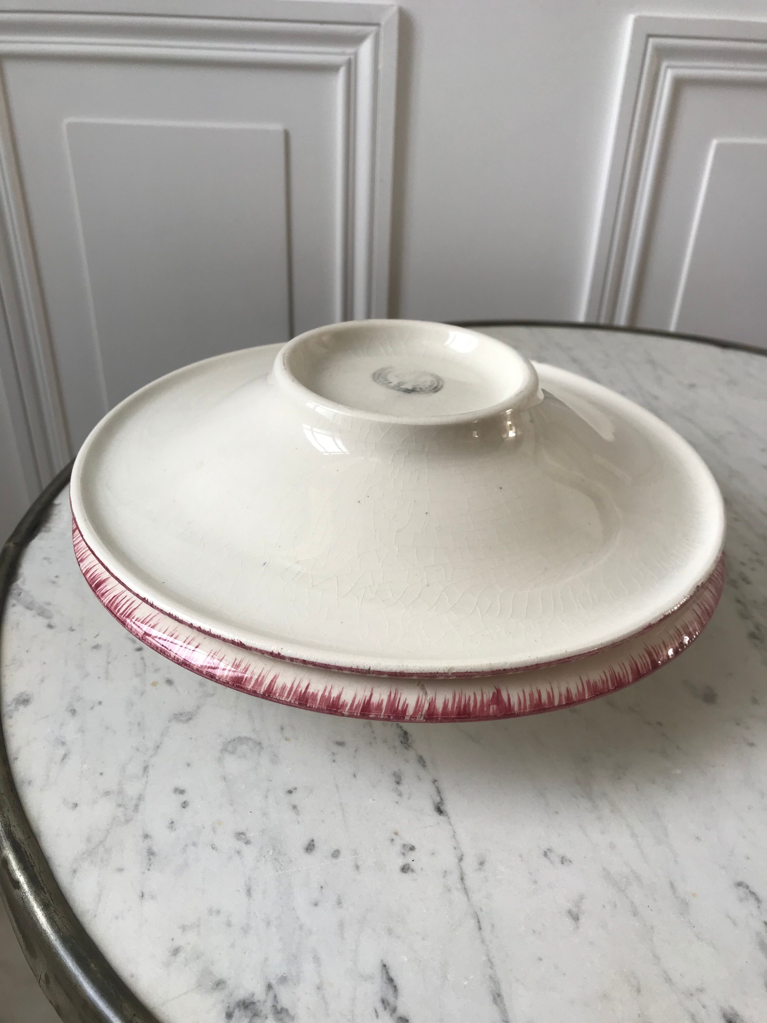 Duo of longchamp pink serving dishes 30s-40s