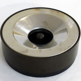 Manade ashtray design 1977