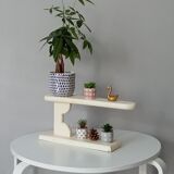 Old shelf Jeannette
