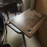 Children's desk