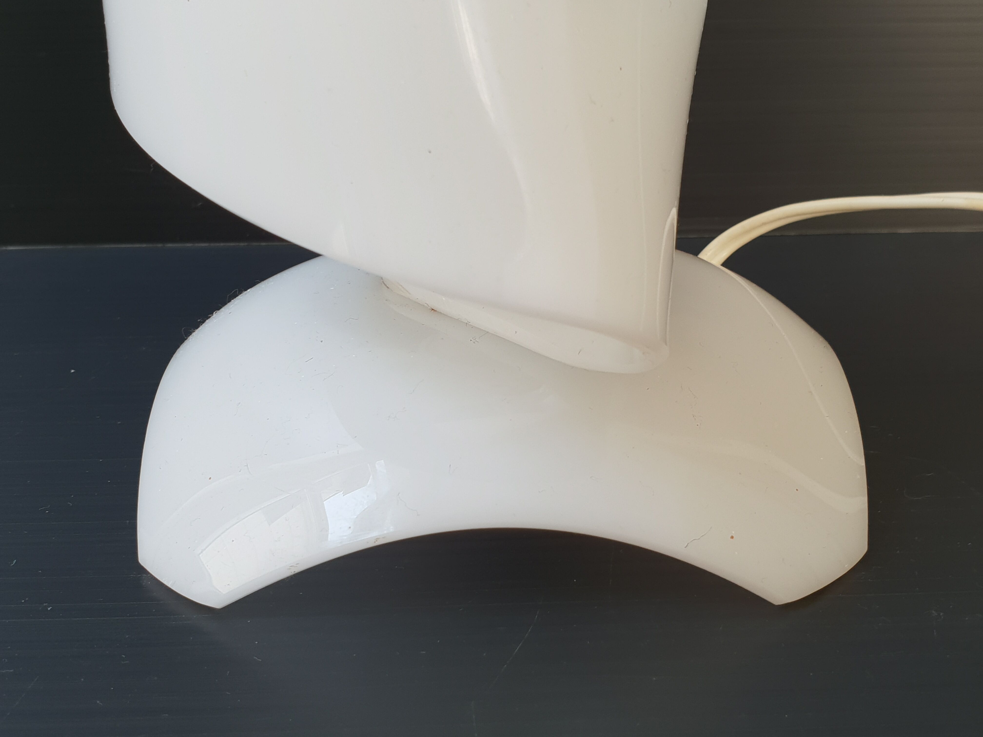 Vintage plexiglas lamp 1970