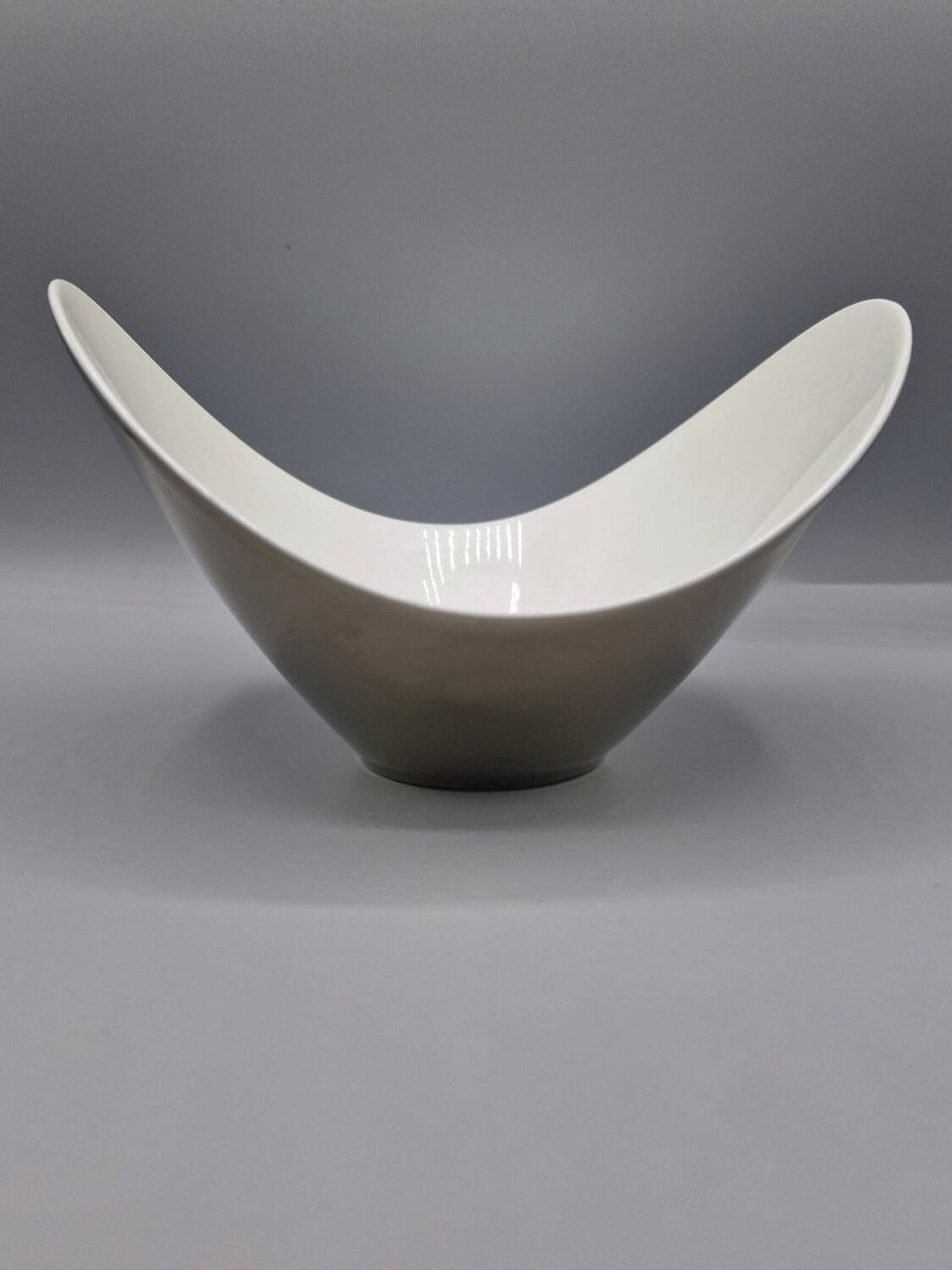 Bol Rosenthal Free Spirit in porcelain with silver metallic glaze.