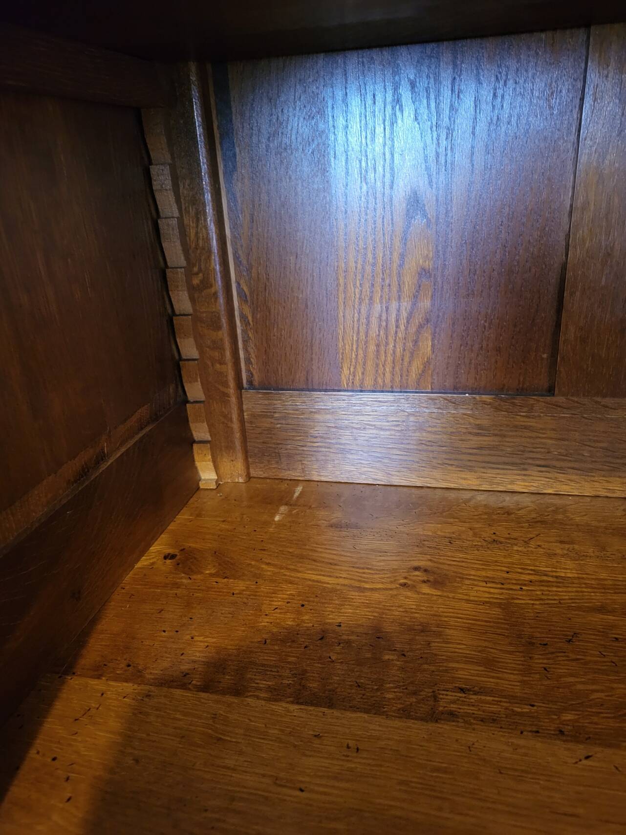 Norman buffet with 2 bodies in solid oak, manufactured by Doudard.