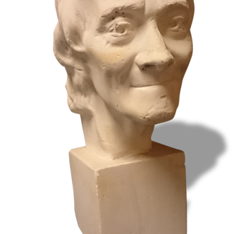 Head of voltaire in plaster