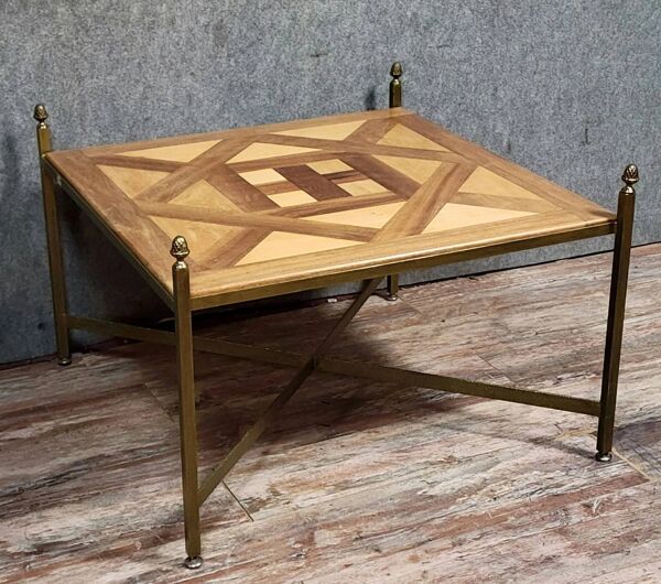 D'après René Trotel : Table basse d’Aremberg vers 1980