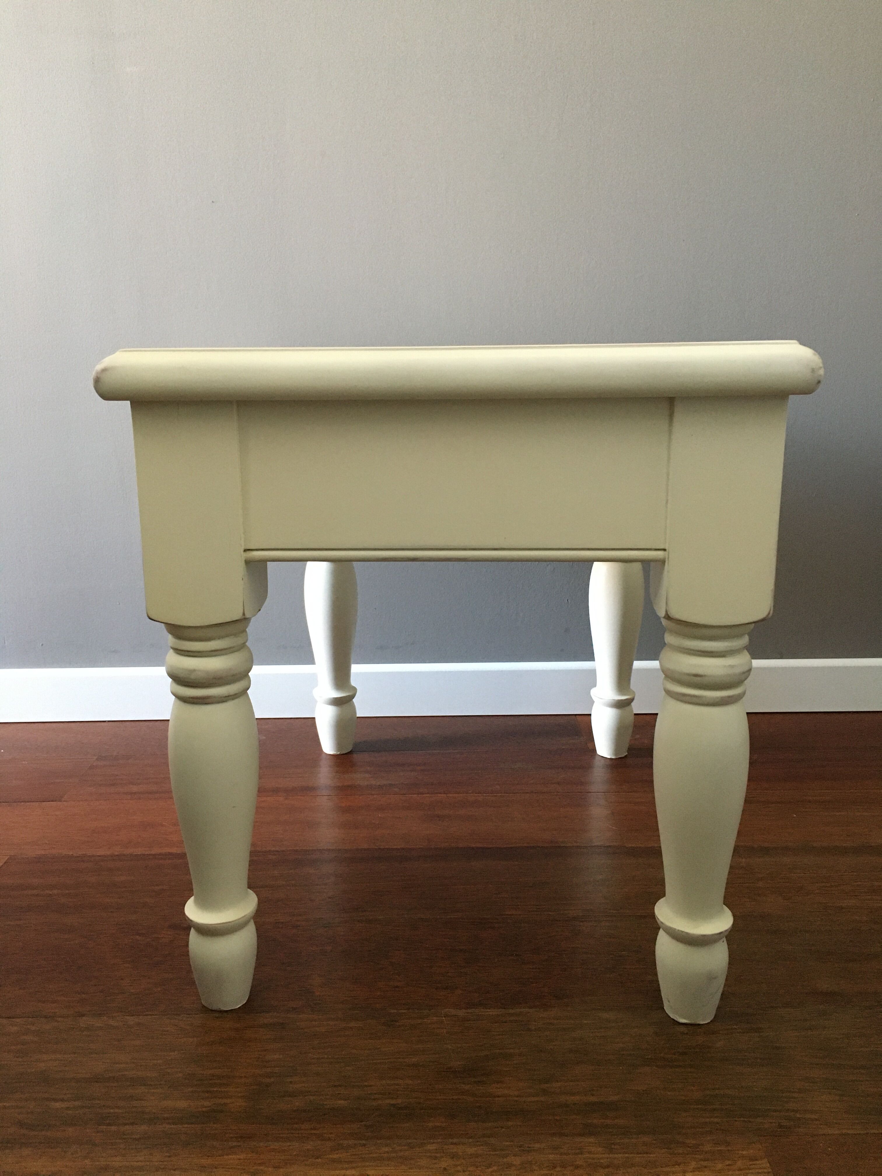 Country corner coffee table