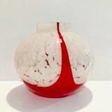 Marmorean glass ball vase in white murano and red-deco-retro-vintage