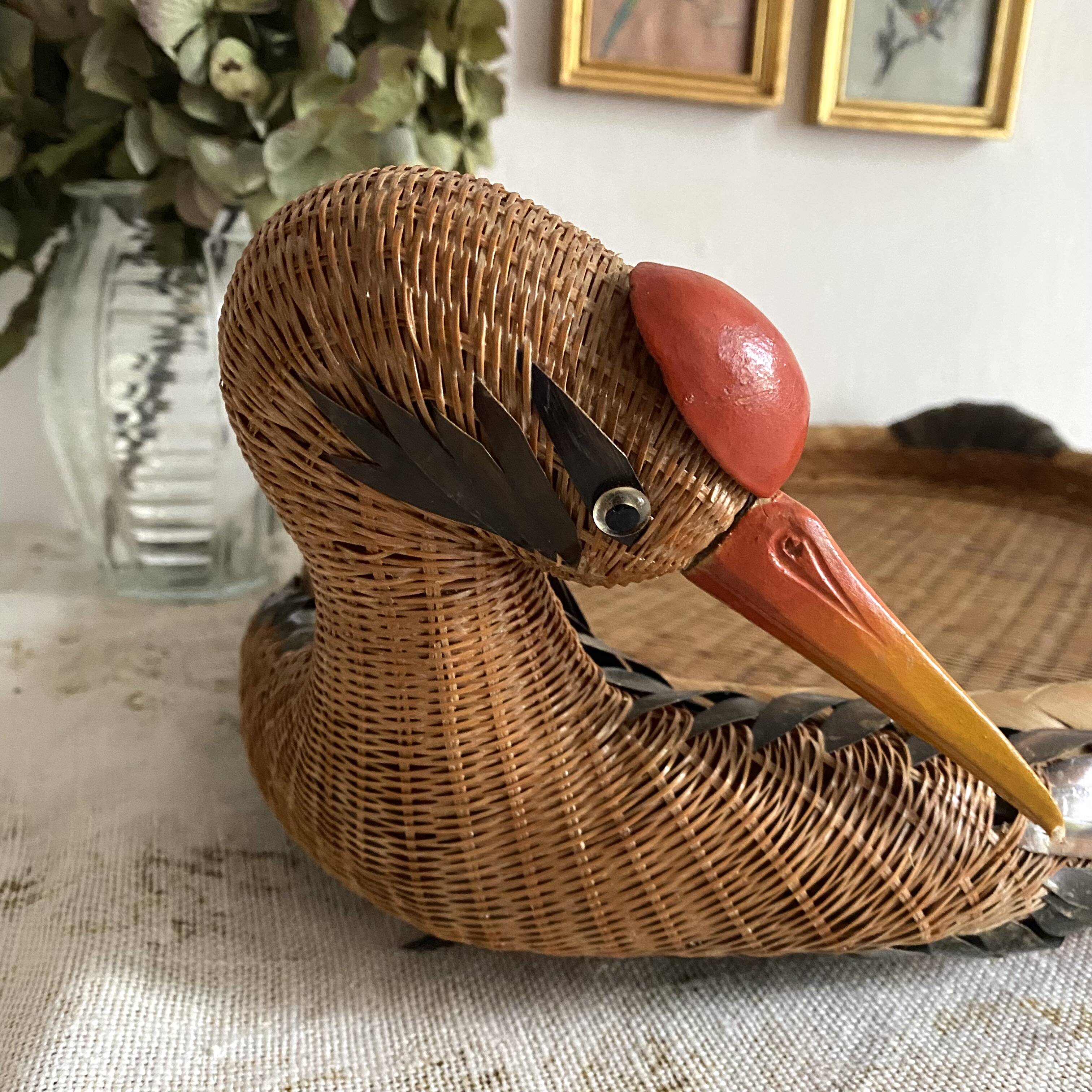 Bird woven bamboo tray