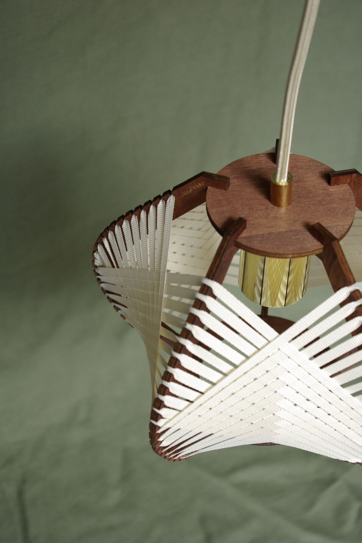 White woven walkman to hang