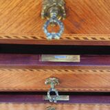 Louis XV style chest of drawers in noble wood marquetry – Marble top –