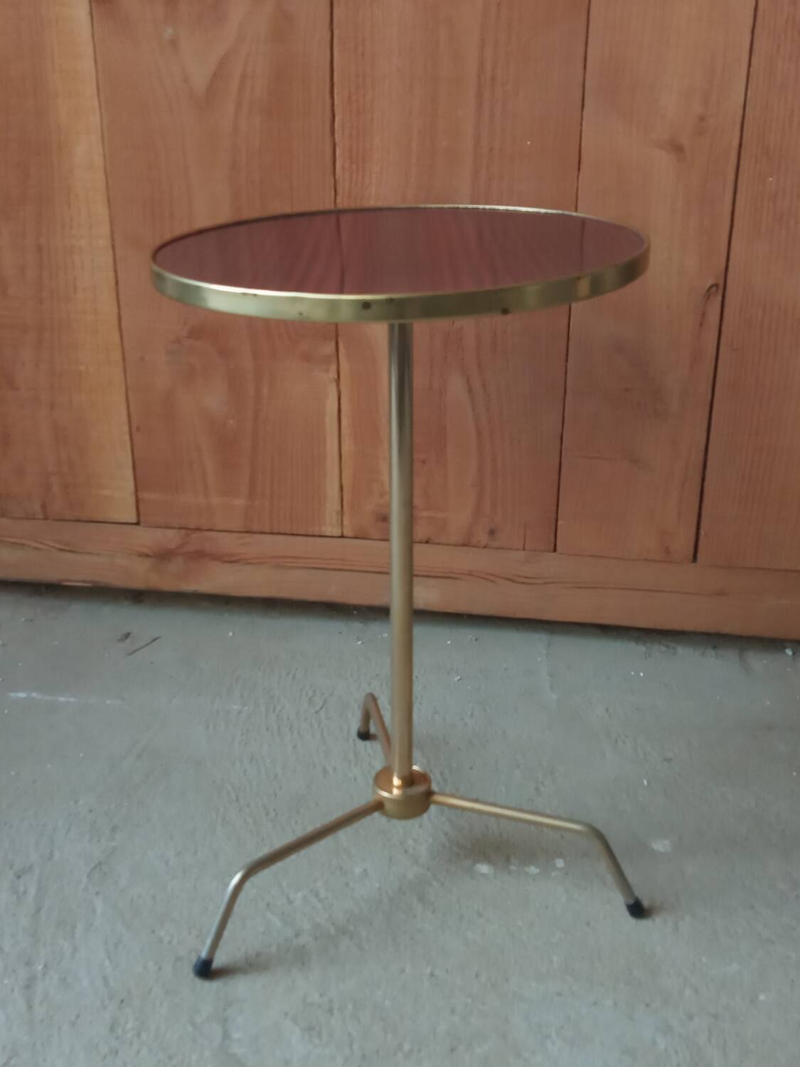 Vintage tripod pedestal table