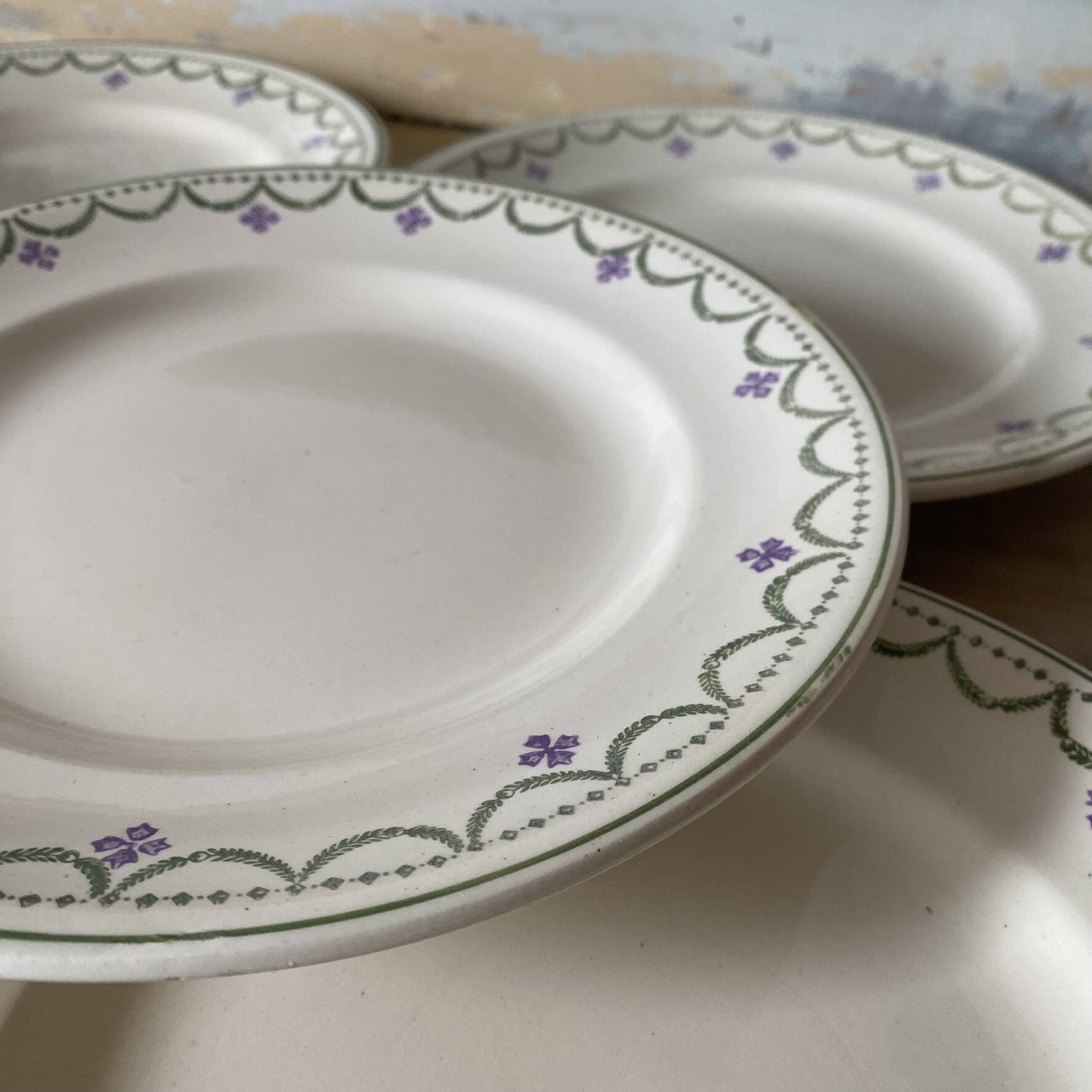 Flat plates Longwy model "Violetta", early 20th century