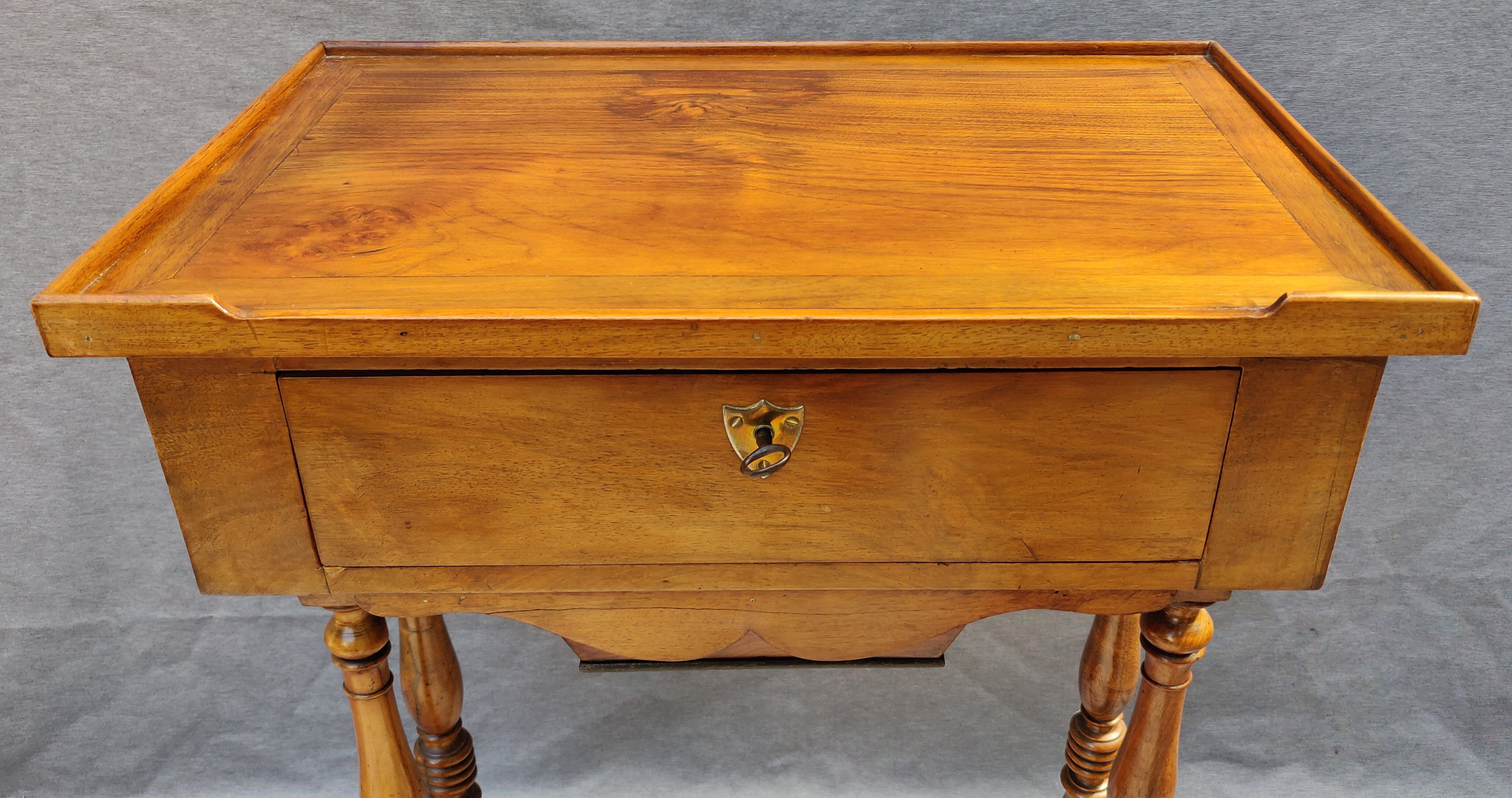 Worker Louis Philippe, 19th