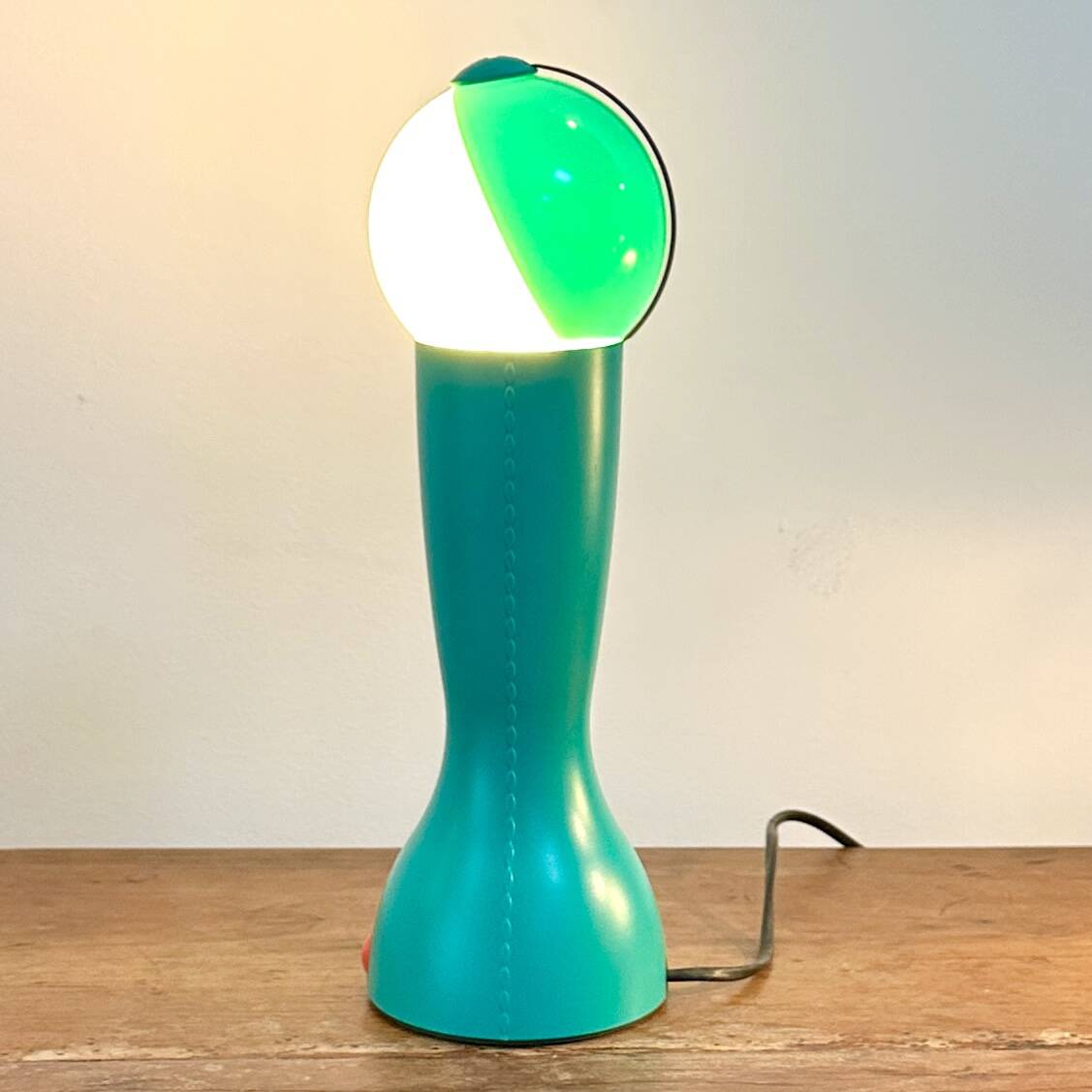 Gilda lamp by Silvia Capponi – Artemide (20th century) – Vintage Italian design
