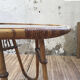 Table rotin et verre vintage