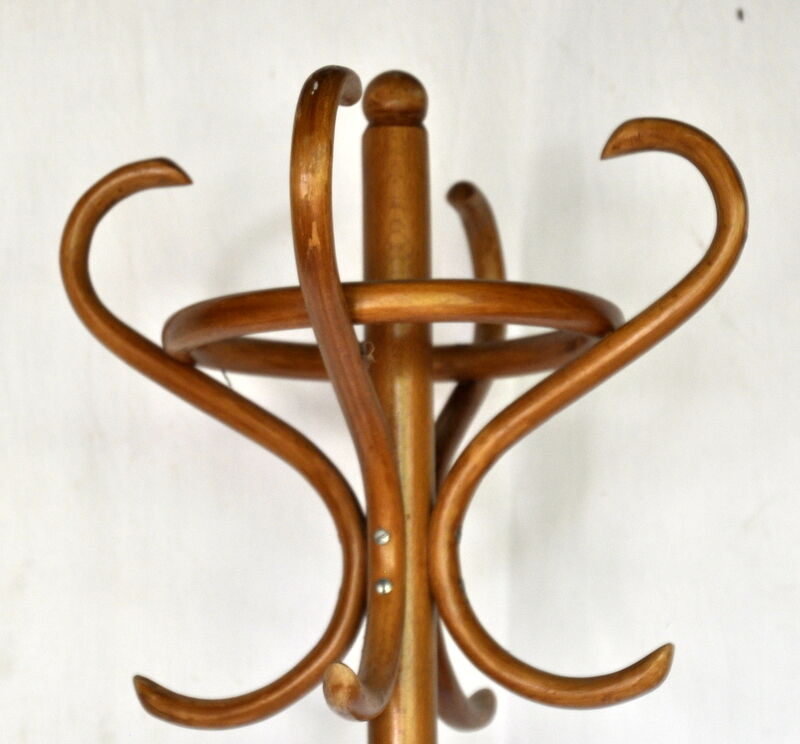 Parrot coatrack