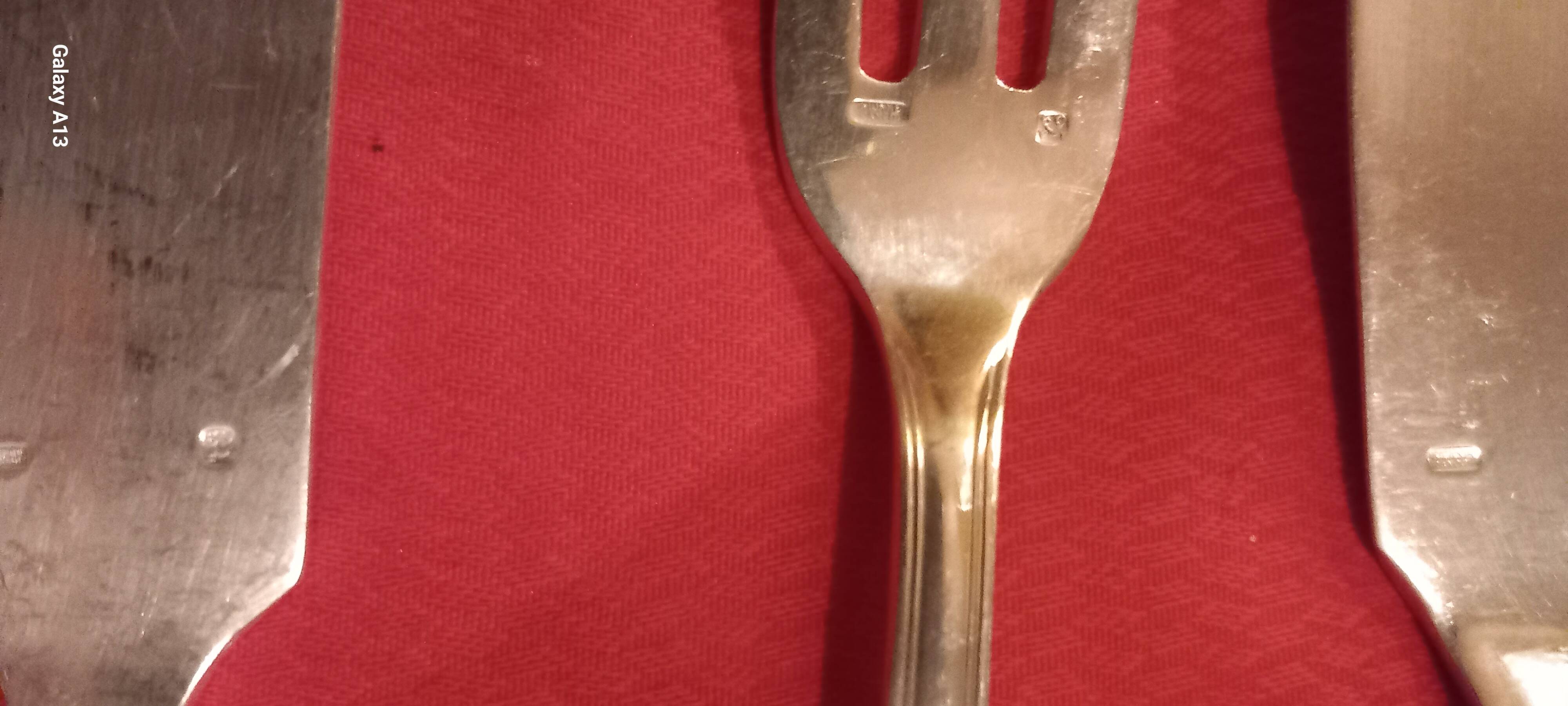 SILVER METAL FISH CUTLERY FRIONNET François