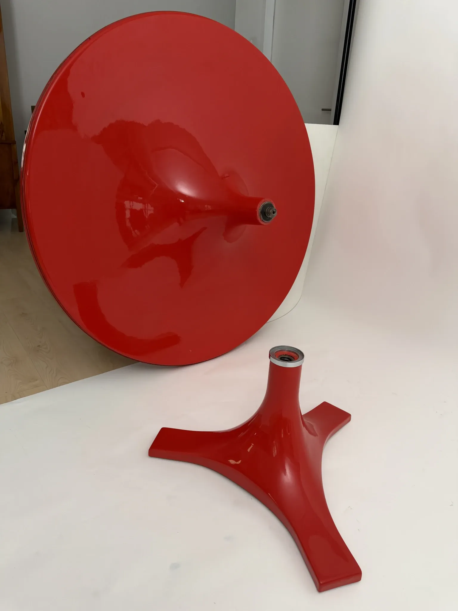 Red '4997' Dining Table by Gardella & Castelli for Kartell, Italy, 1970
