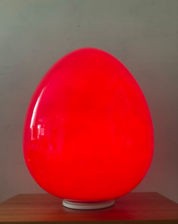 Lampe de sol Flos œuf en verre rouge design années 90