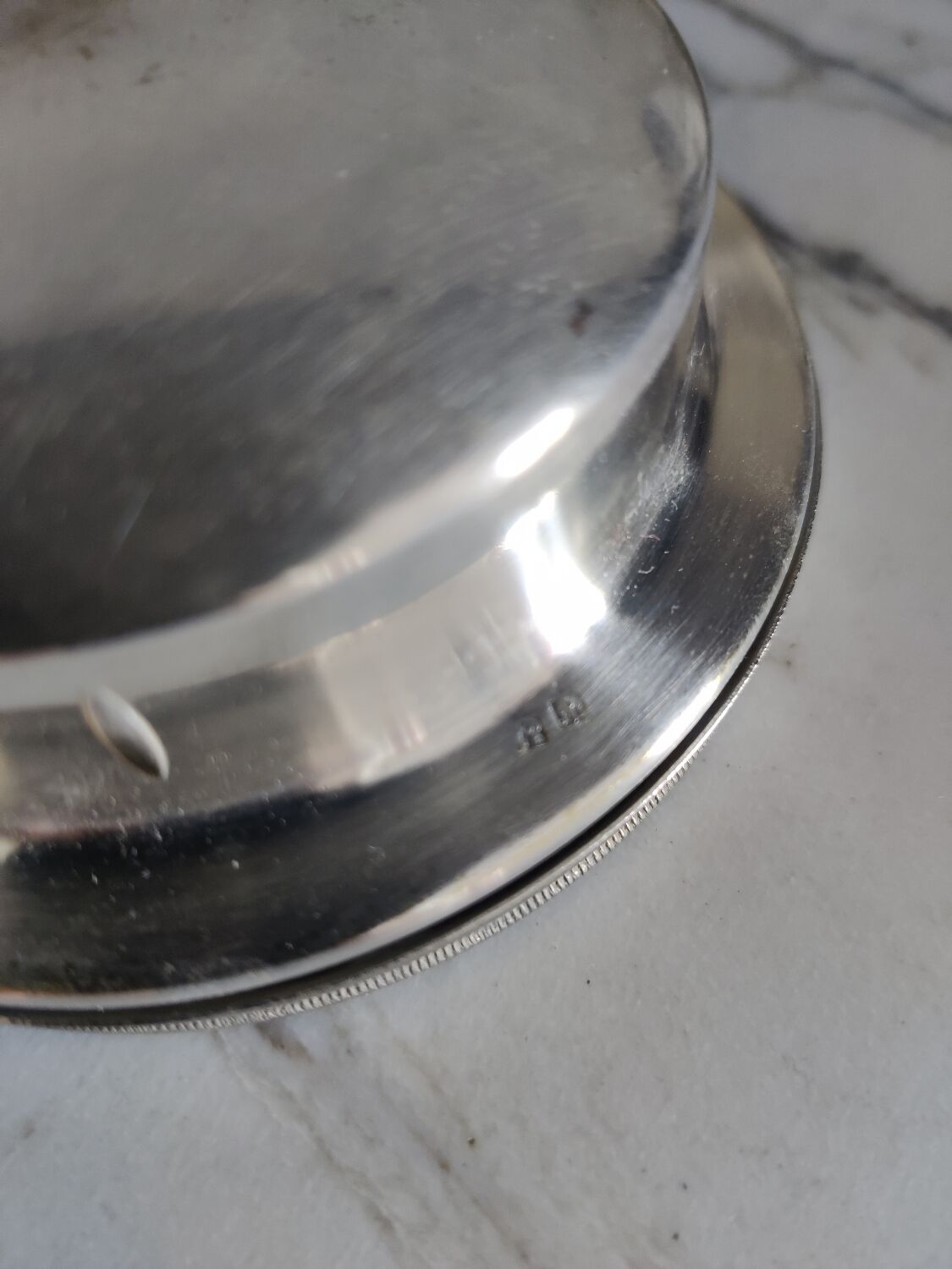 Butter dish