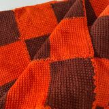 Vintage hand-knitted wool vichy blanket 110x88.