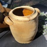 Terracotta pot