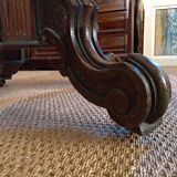 Oval table