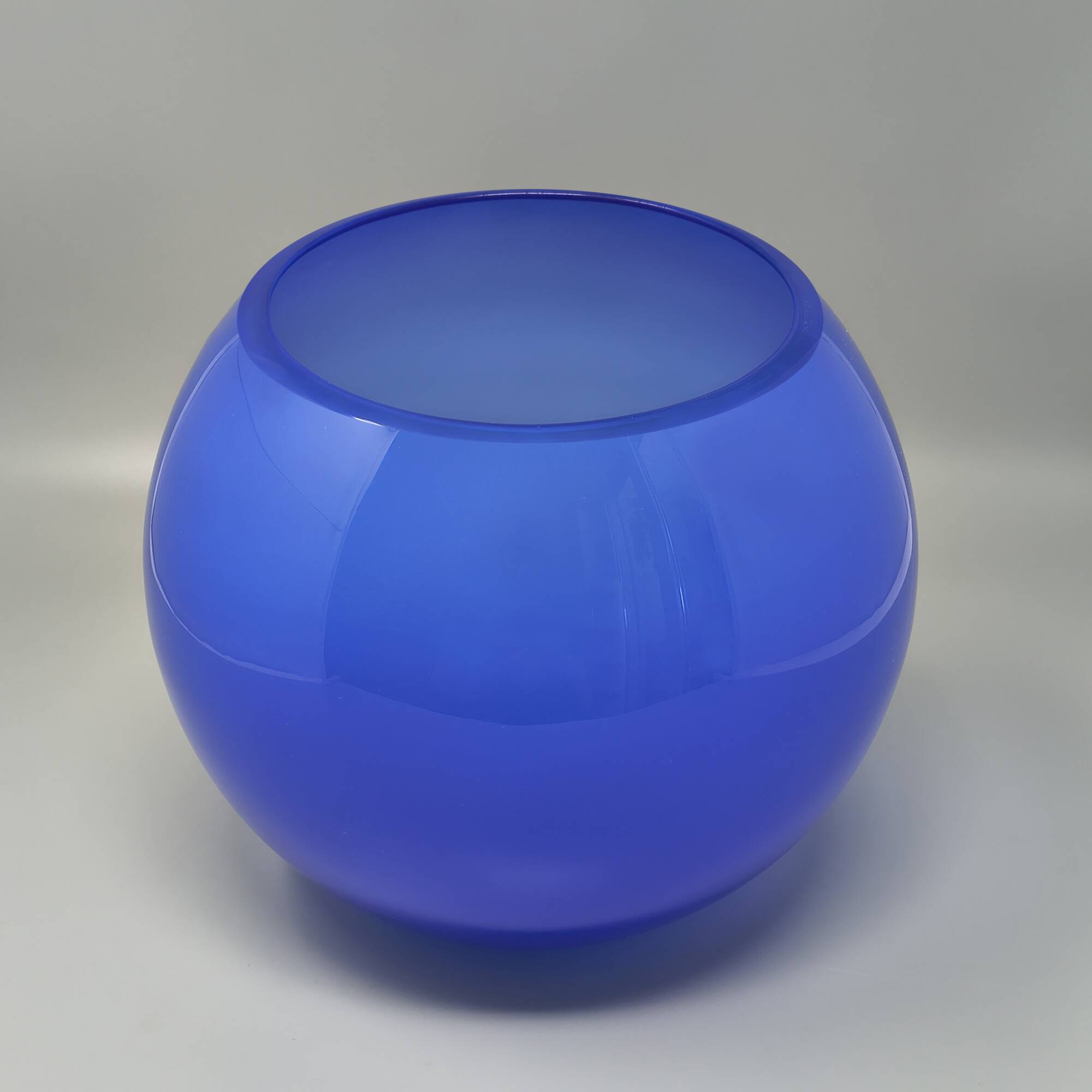 1970s Mid-Century Blue Vase by Ind. Vetraria Valdarnese. Made in Italy