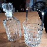 1 whiskey decanter + 1 vintage ice bucket