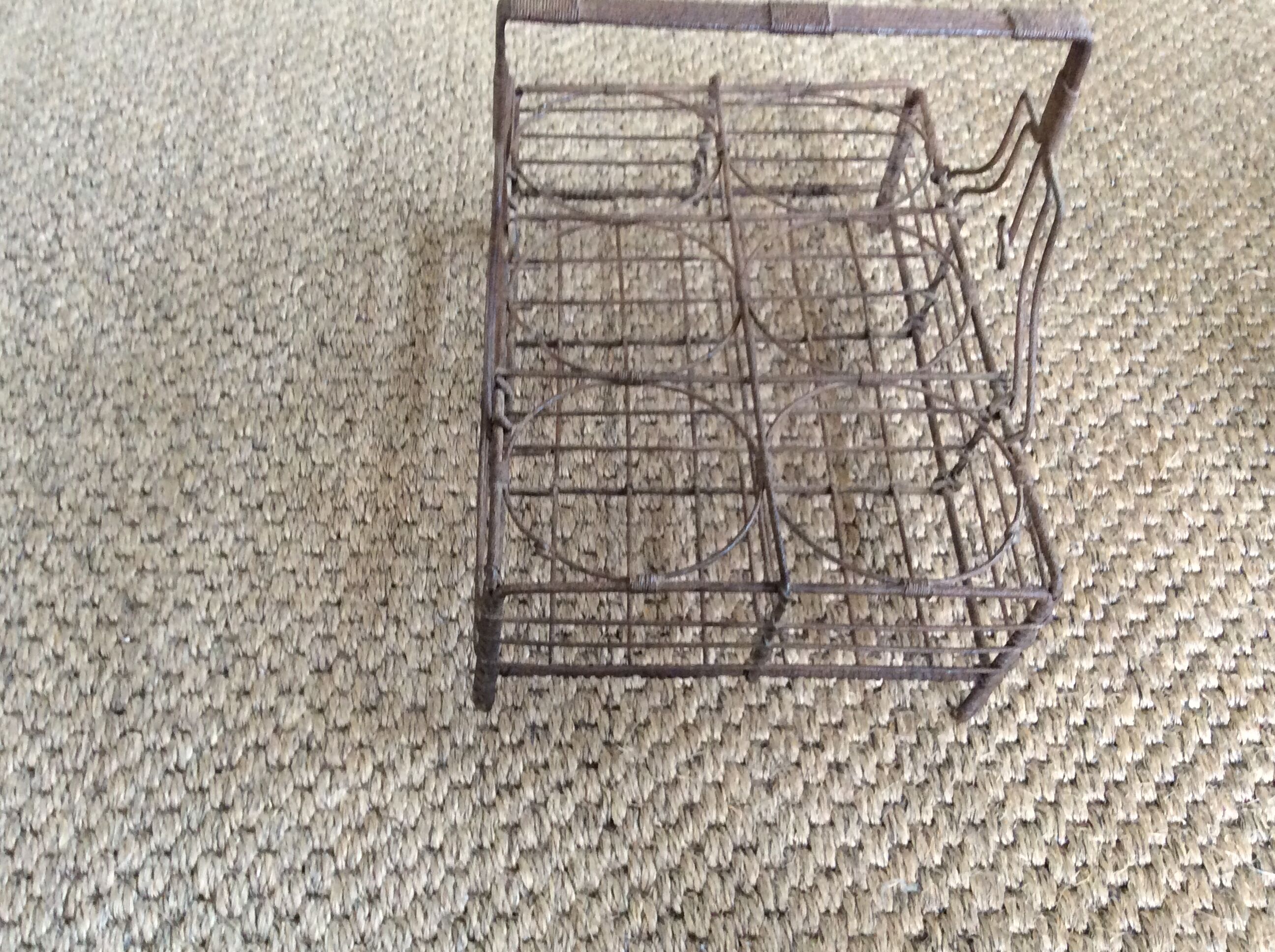 Glass basket