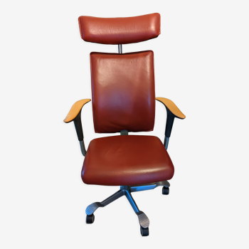 Ergonomic office chair H05 by HAG