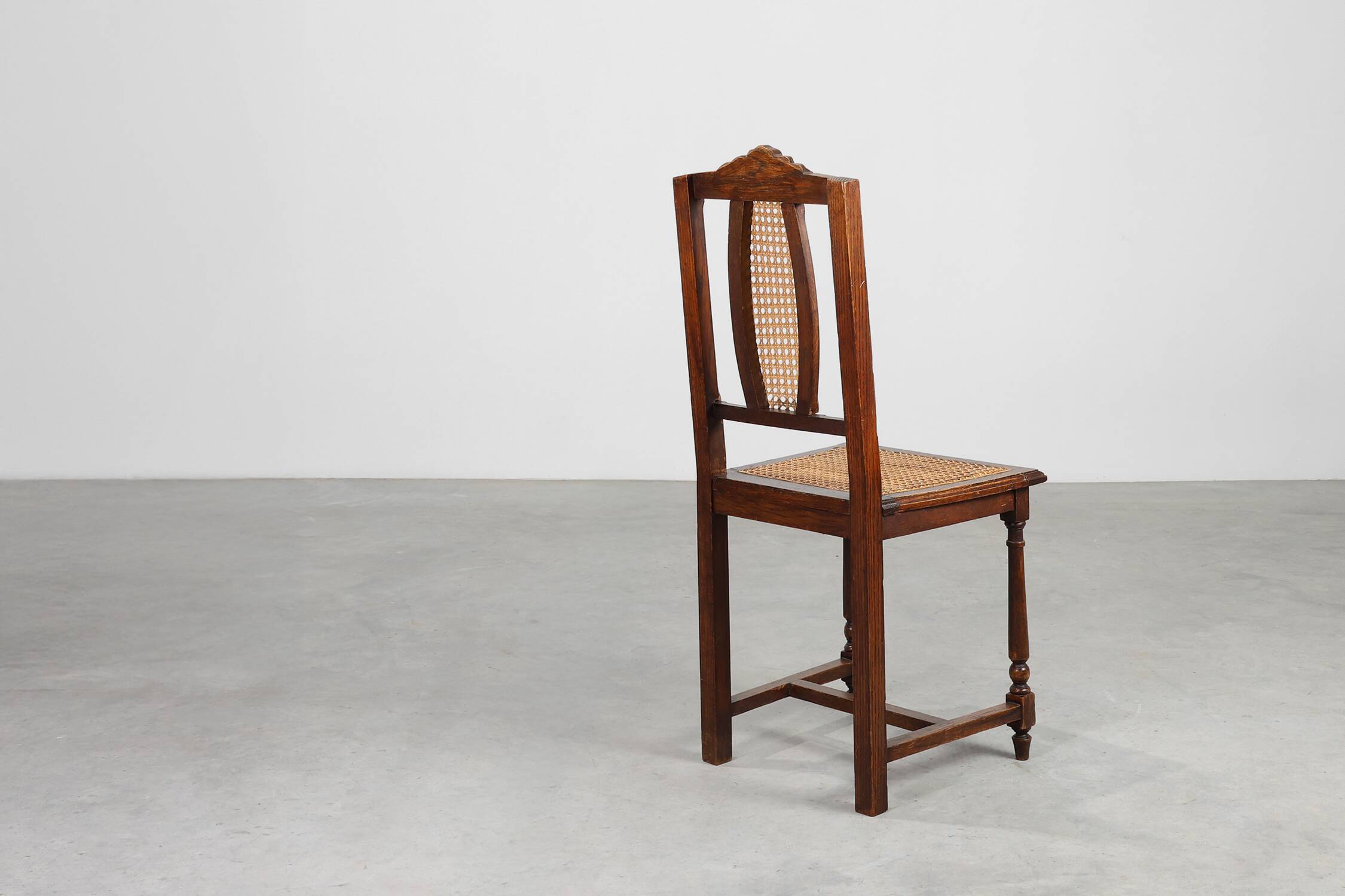 Chaise en bois et rotin française antique, vers 1900