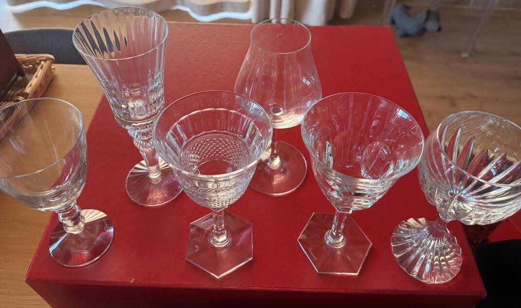 Set of 6 Bacarra glasses in their original packaging.