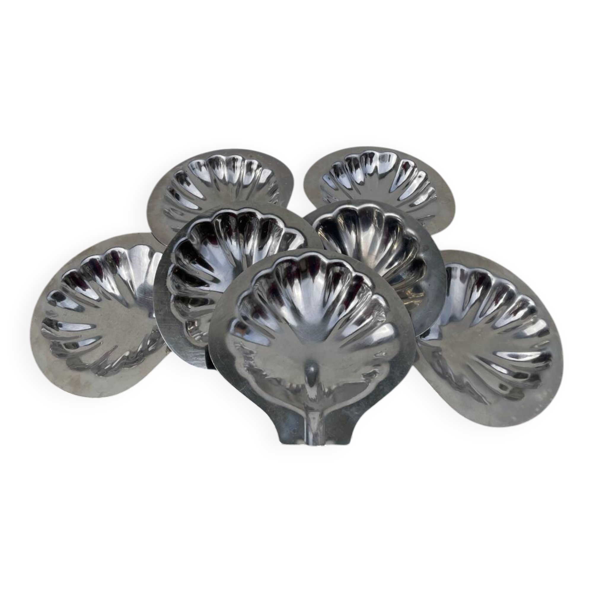 8 stainless steel shell bowls