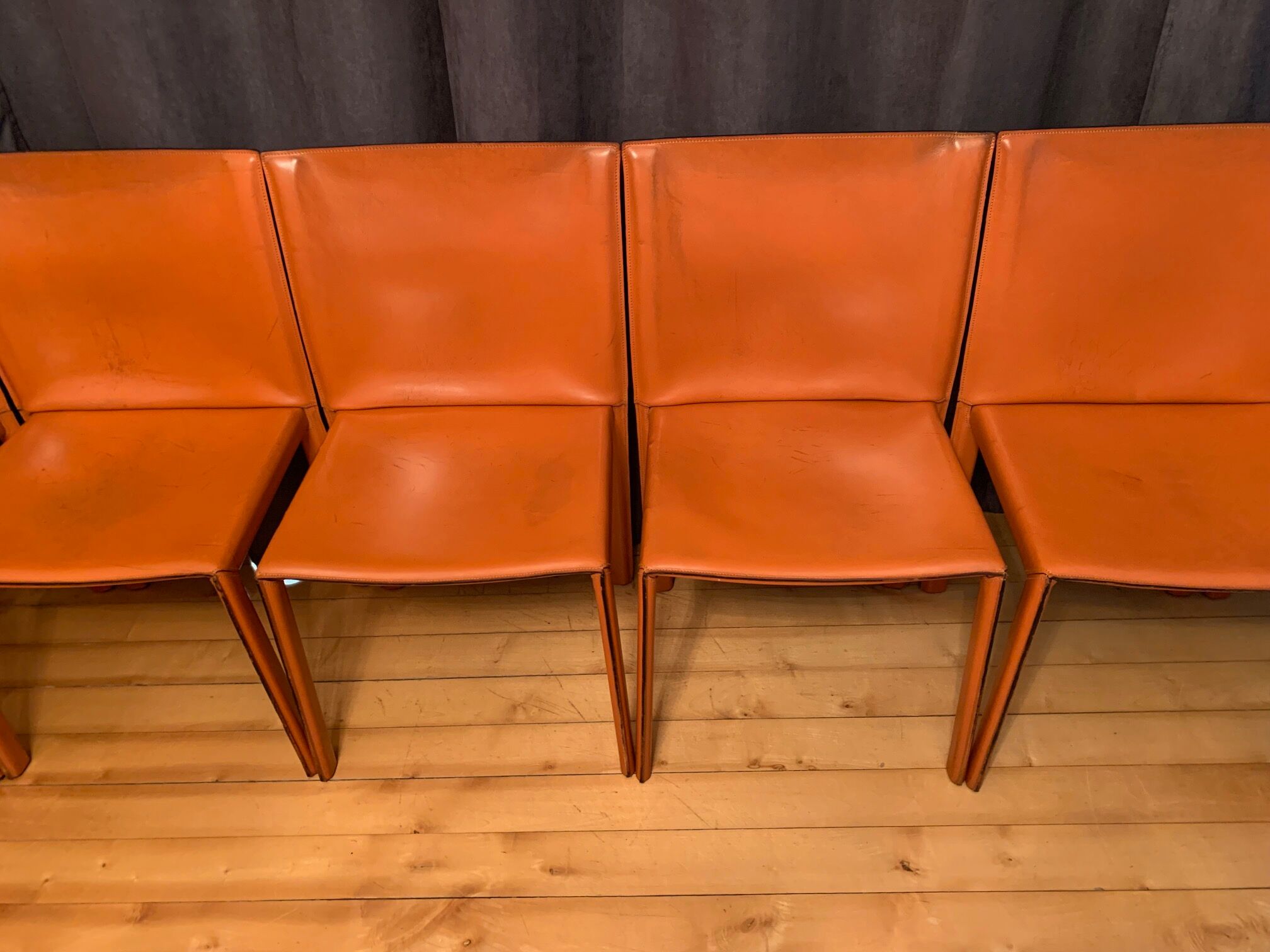 6 chaises Pasqualina par Grassi & Bianchi, Enrico Pellizzoni, Italie, années 1980.