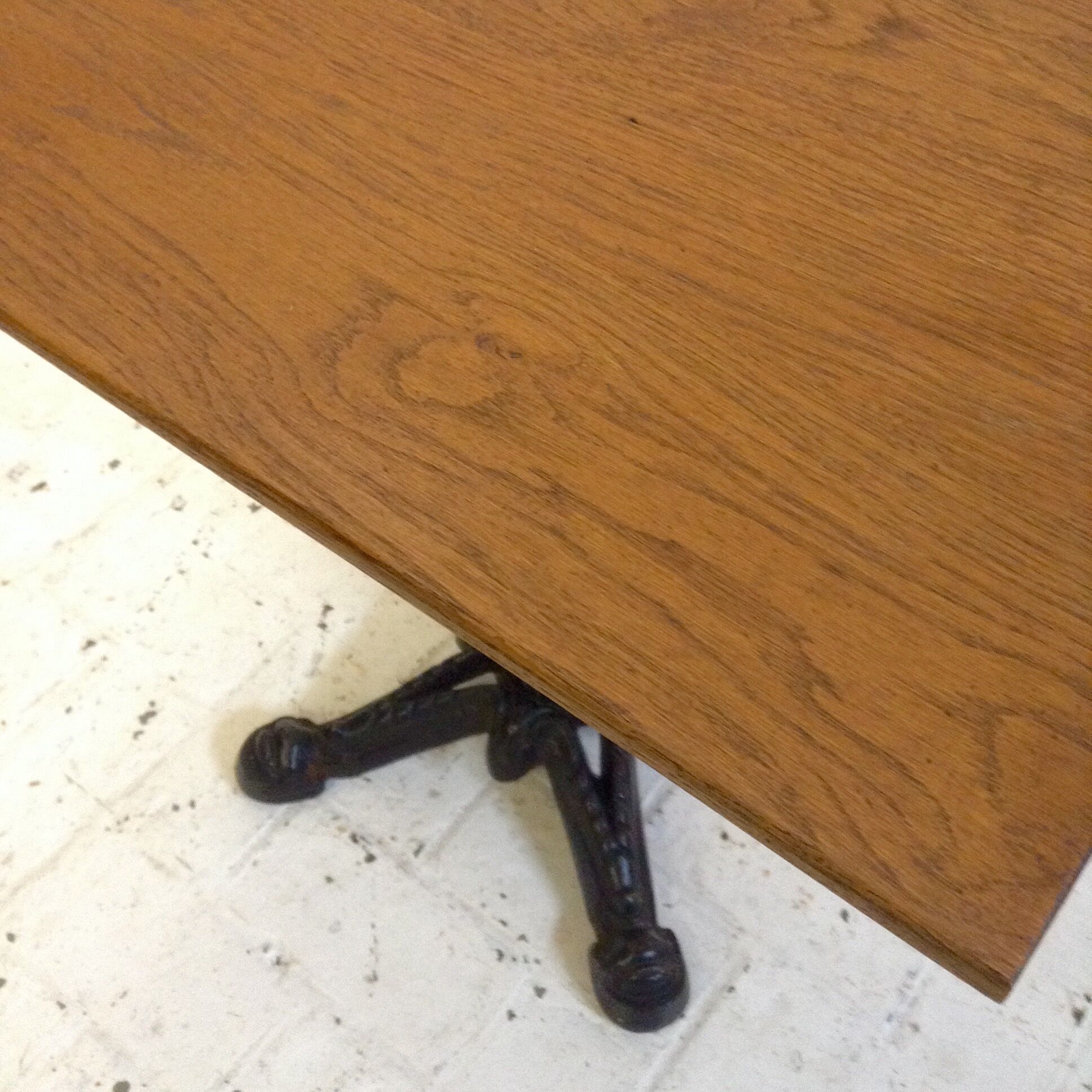 Table bistrot