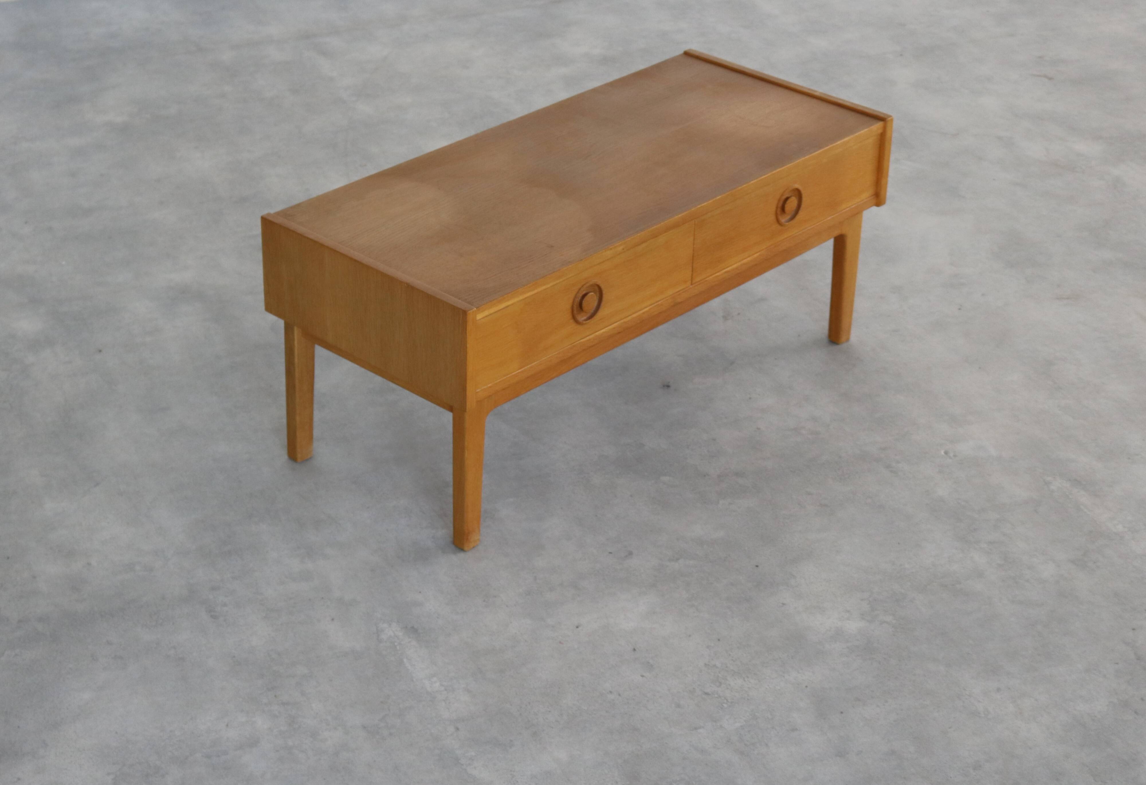 Commode, meuble bas, Suède années 1960