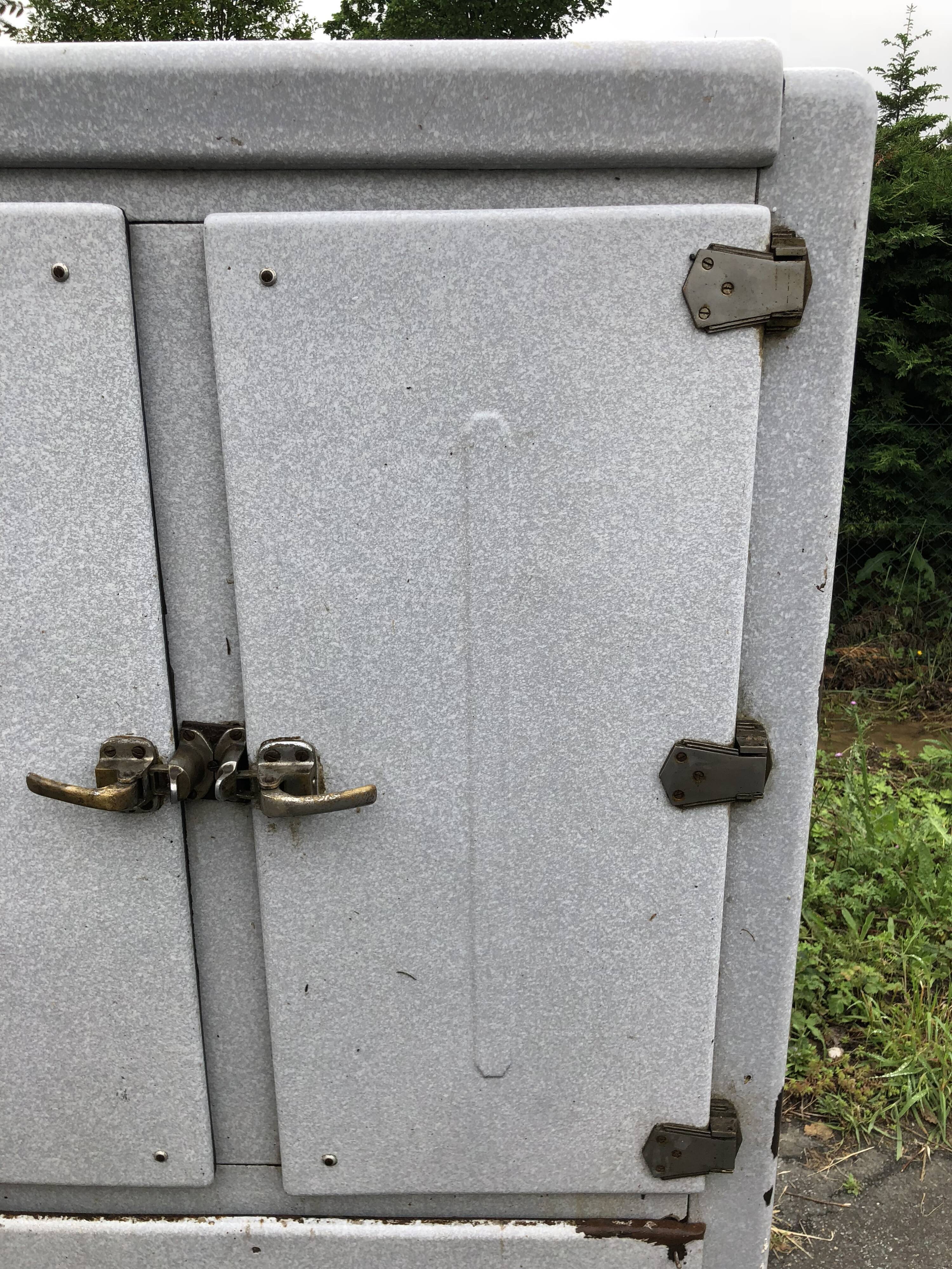 Fridge cabinet antique enamel furniture of metier