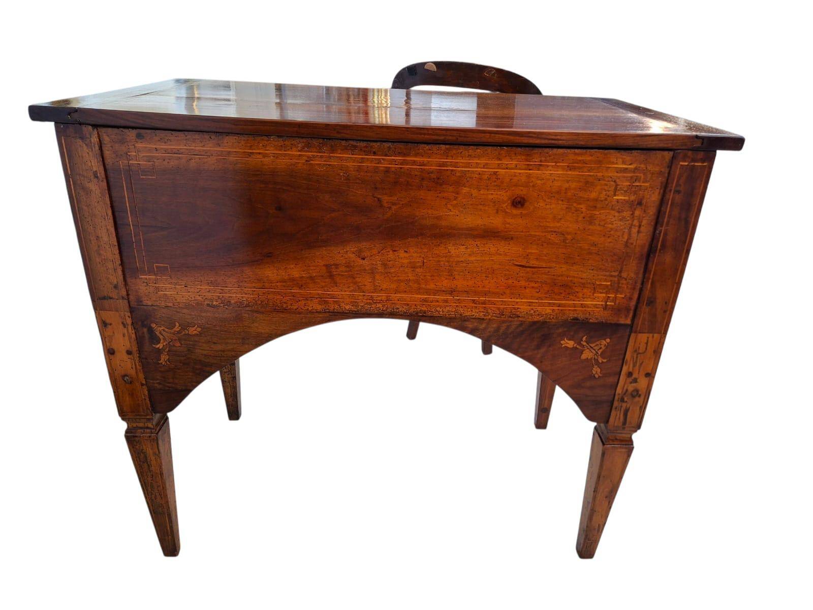 Neoclassical Louis XVI desk