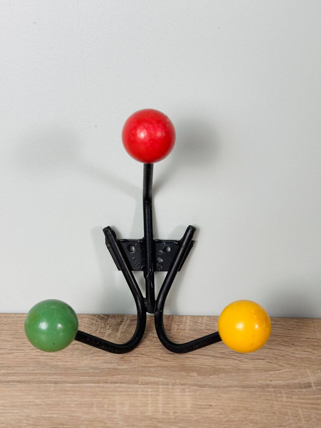 Coat hook 3 balls 1950