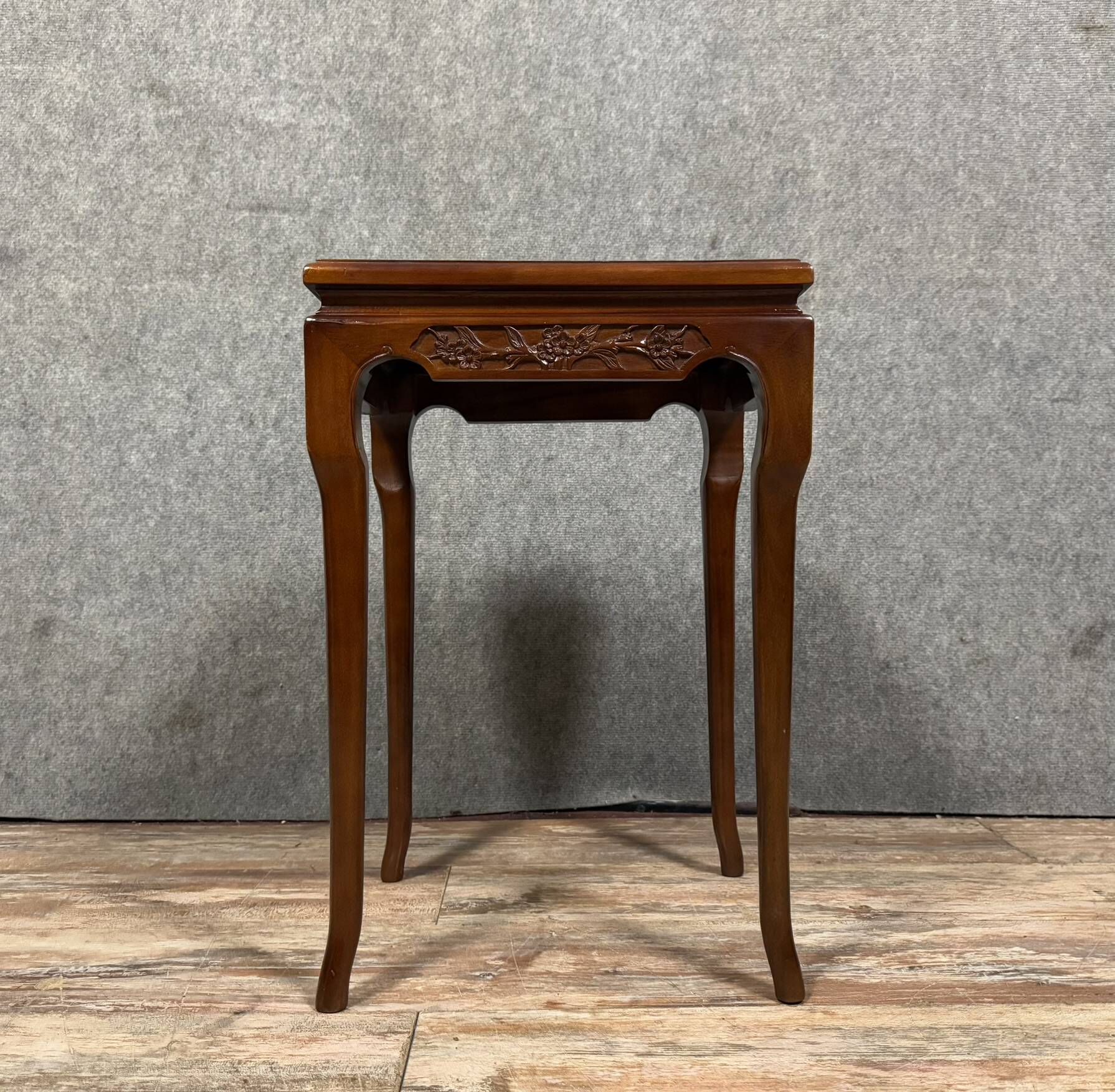 China 20th century: mahogany and burl saddle circa 1950