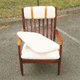 Pair of armchairs by Grete Jalk, Glostrup Publishing, Denmark