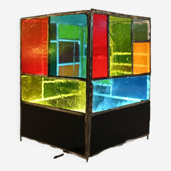 Stained glass lamp