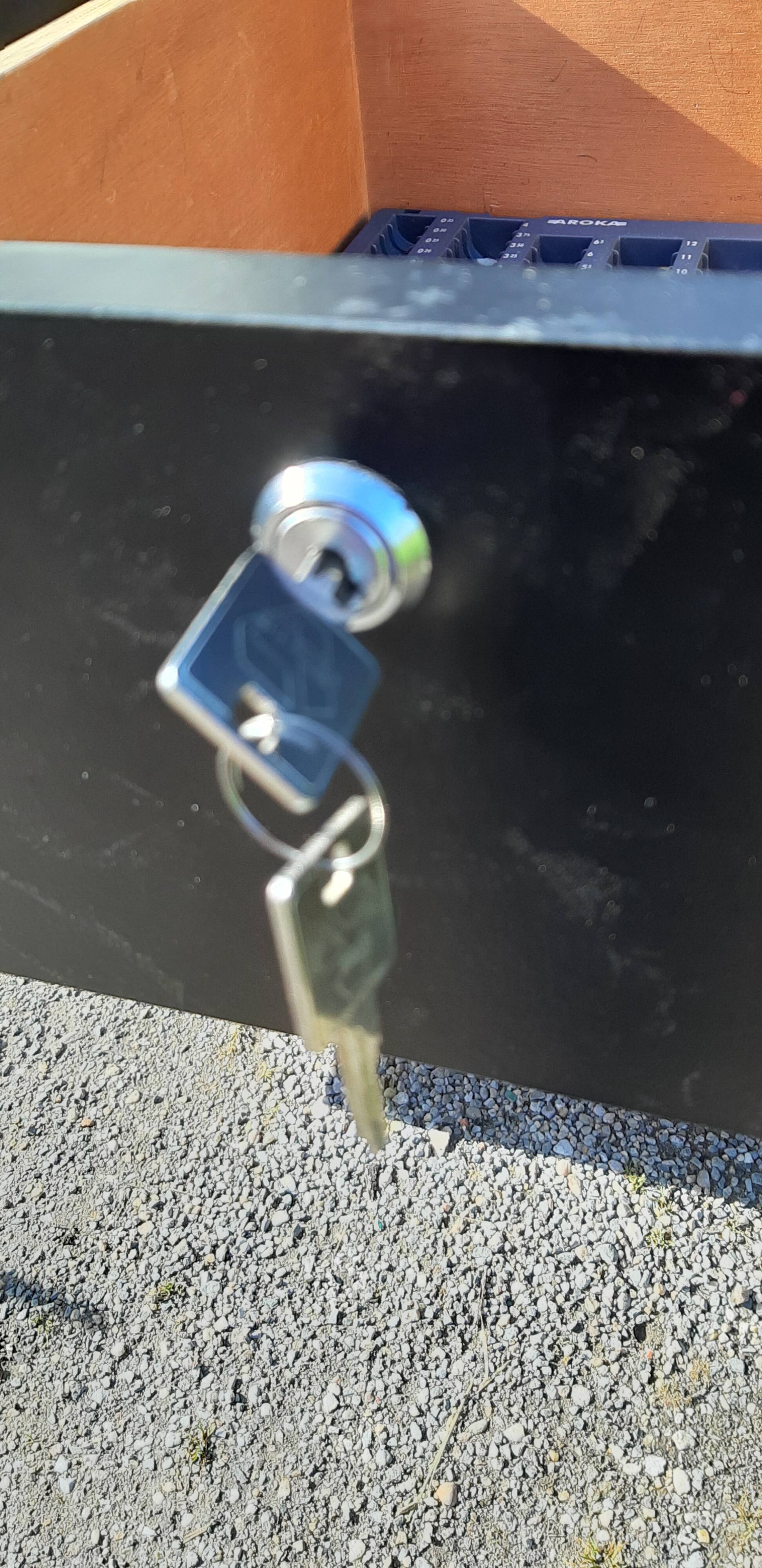 Store checkout counter