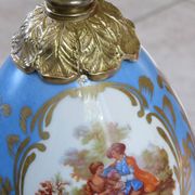 Lampadaire bronze et porcelaine bleue début XXème