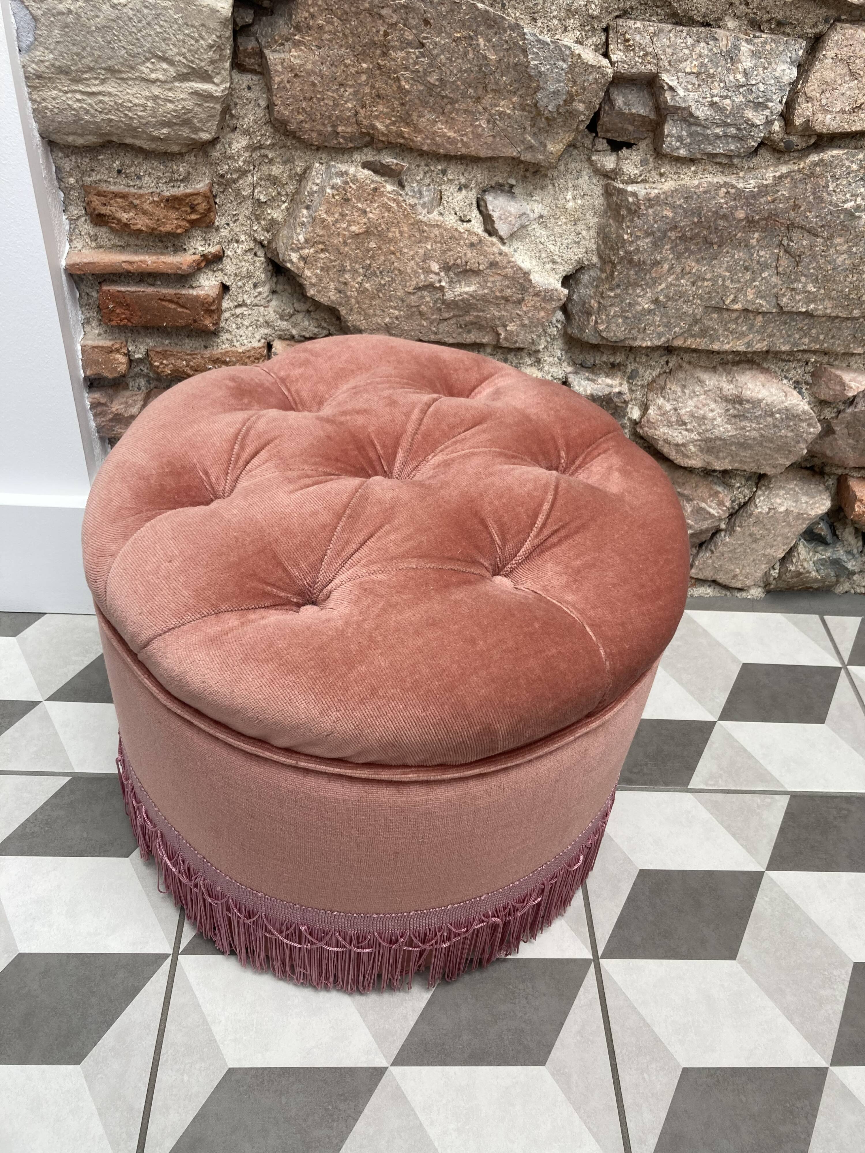 Round pouf pink velvet