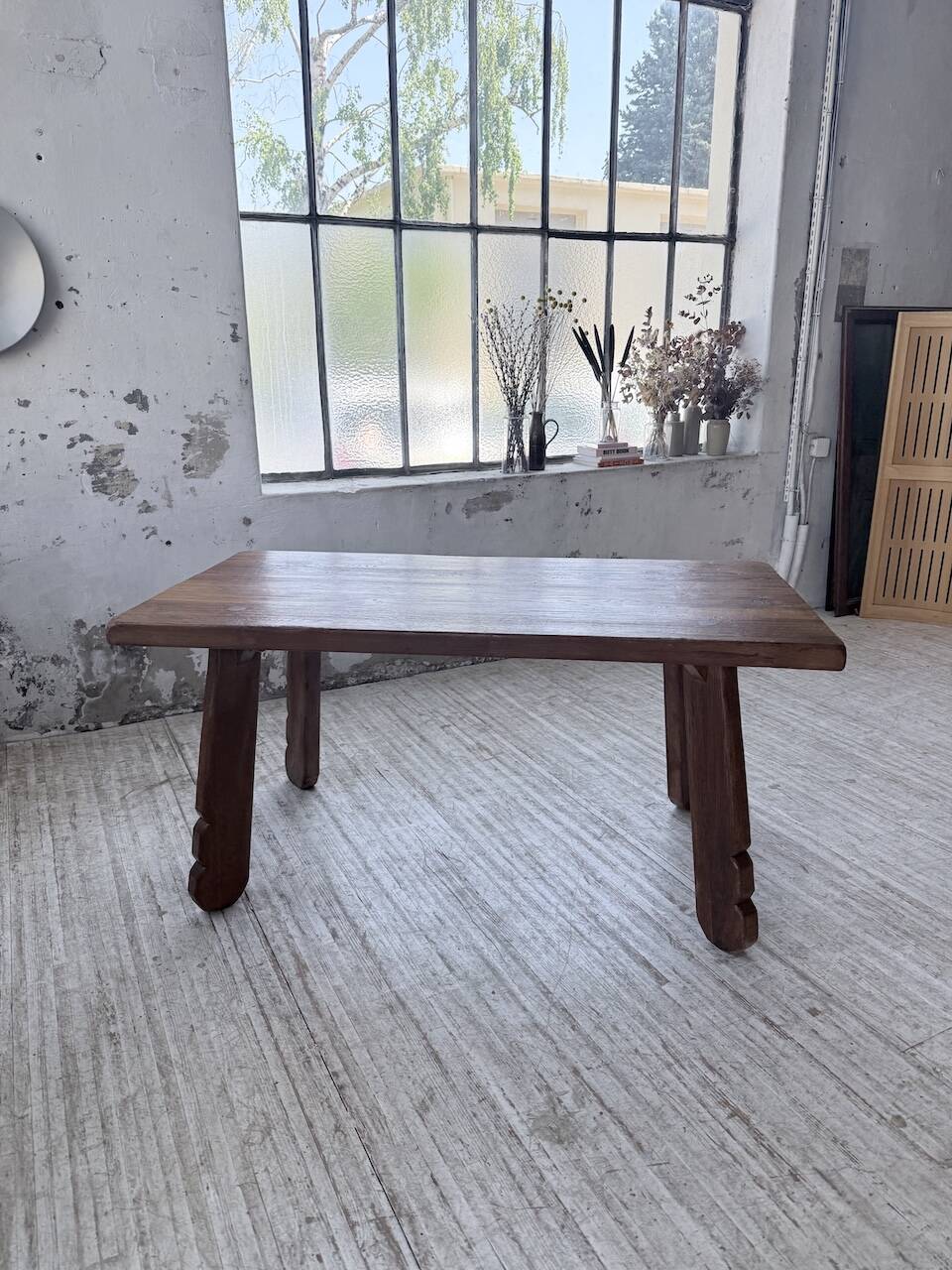 Brutalist oak table by De Puydt, Belgium 1970